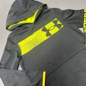 BOYS’ UNDER ARMOUR HOODIE Size YSM Black/Yellow